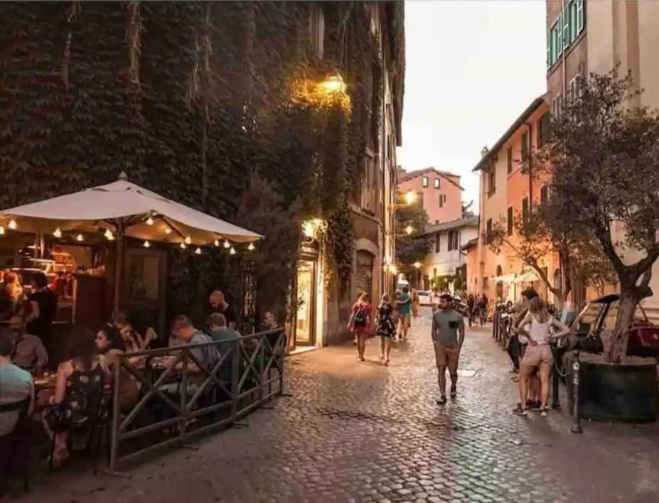 Intimo Ed Eclettico A Trastevere Rom